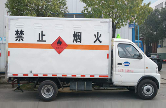 东风微型气瓶运输车
