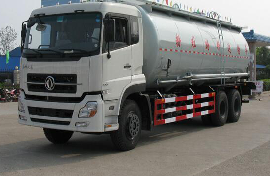东风后八轮低密度粉粒物料运输车