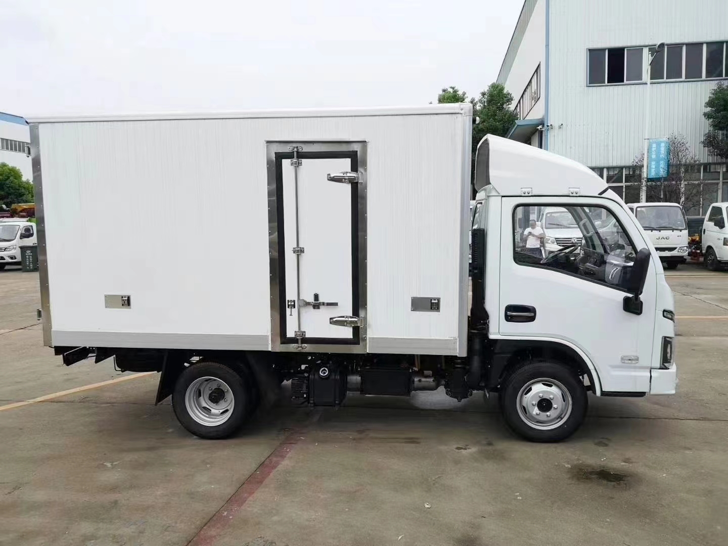 跃进福运冷藏车