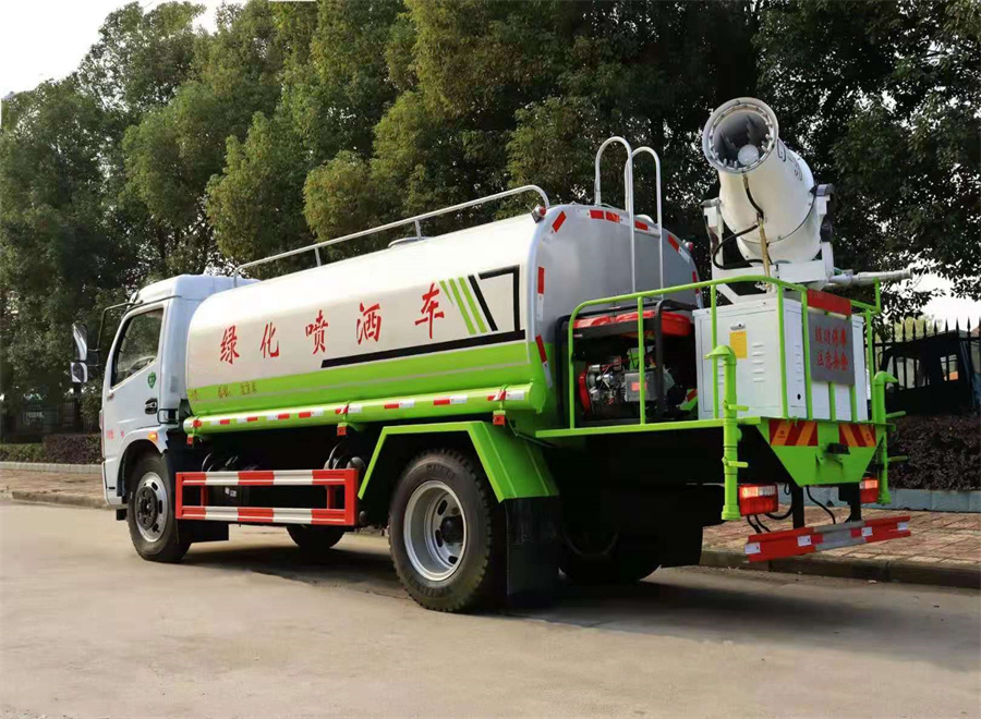 东风大福瑞卡绿化喷洒车
