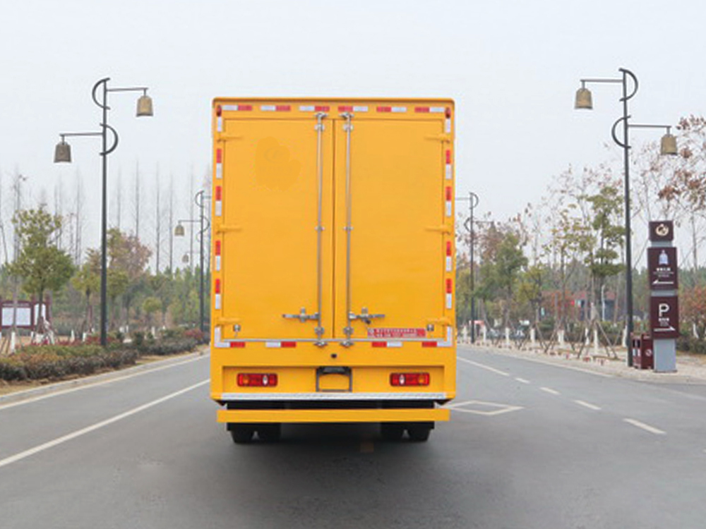 东风天锦应急电源车