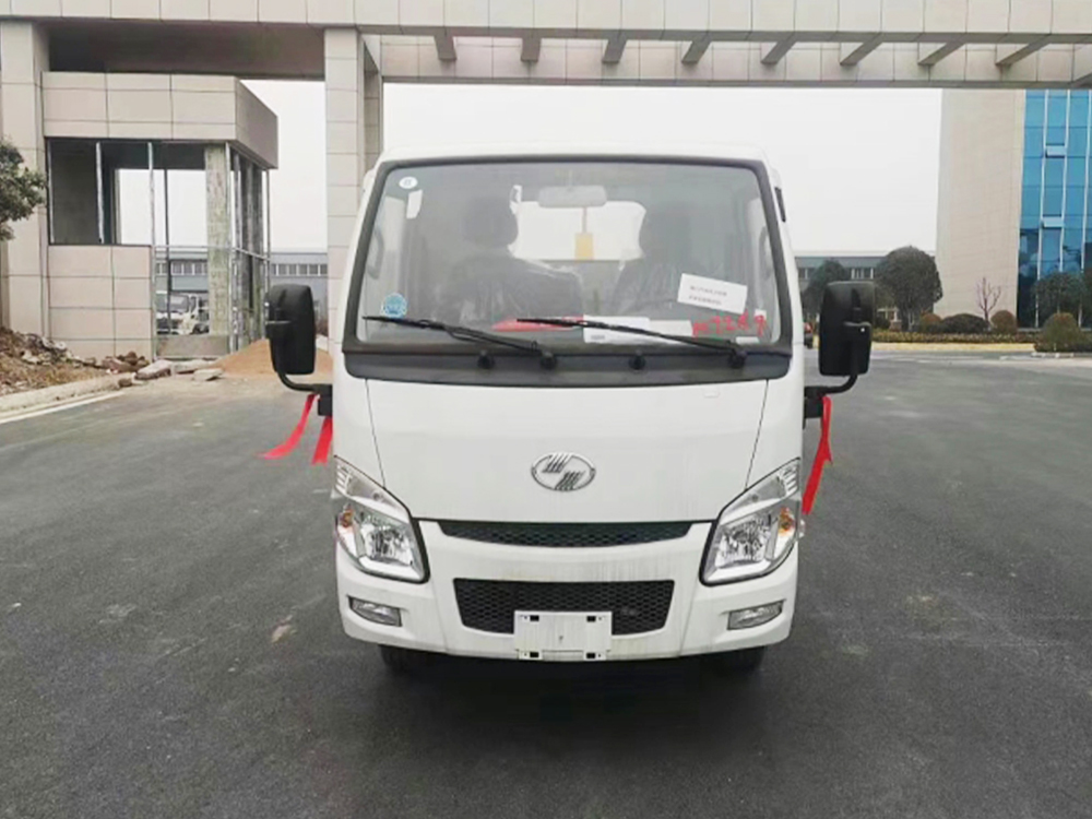 跃进小福星车厢可卸式垃圾车