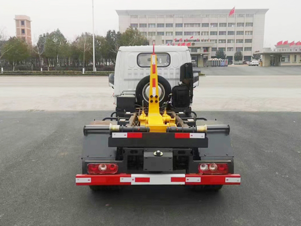 跃进小福星车厢可卸式垃圾车