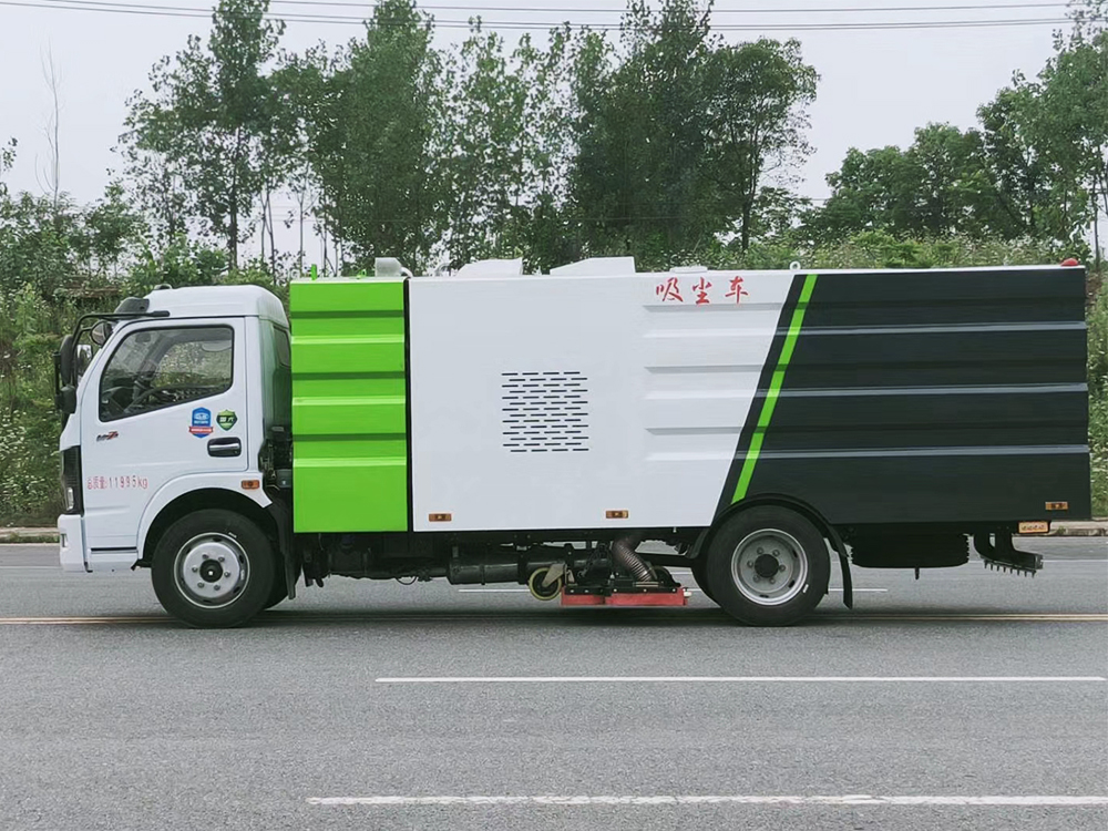 东风凯普特吸尘车