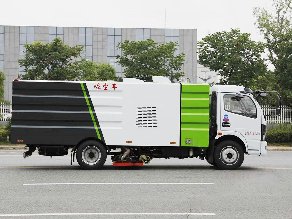 东风凯普特吸尘车