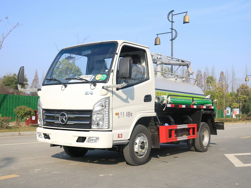 凯马2方吸粪车