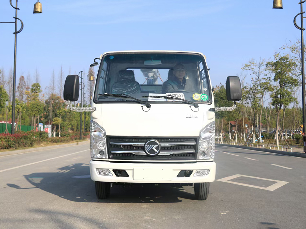 凯马2方吸粪车