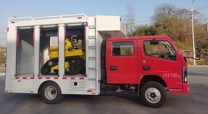 东风双排装备车